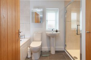 Bathroom - click for photo gallery